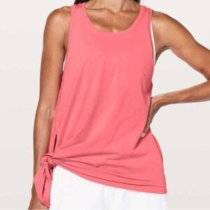 lululemon To the Point Tank 4- NWOT